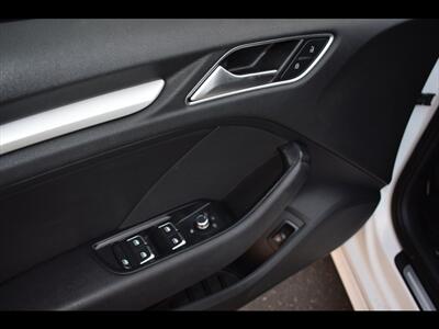 2017 Audi A3 Sportback e-tron 1.4T Premium - Photo 19 - Mesa, AZ 85201