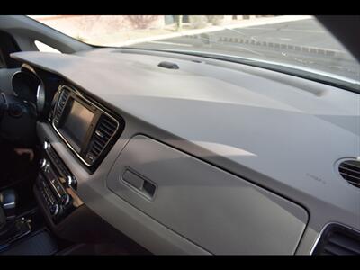 2018 Kia Sedona SXL - Photo 39 - Mesa, AZ 85201