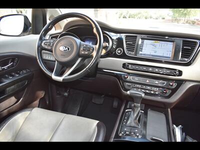 2018 Kia Sedona SXL - Photo 32 - Mesa, AZ 85201
