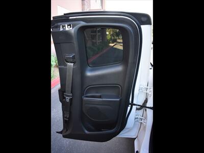 2022 Chevrolet Colorado LT   - Photo 29 - Mesa, AZ 85201