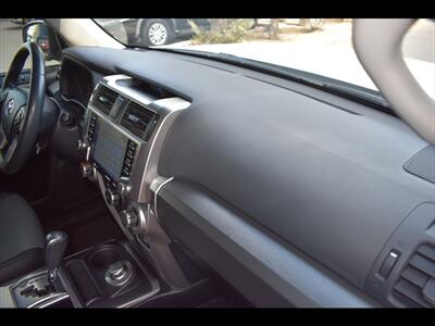 2022 Toyota 4Runner SR5 Premium   - Photo 43 - Mesa, AZ 85201