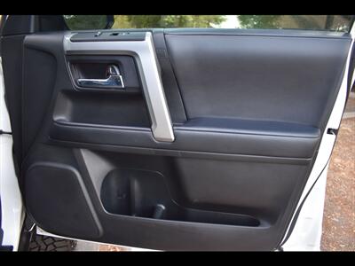 2022 Toyota 4Runner SR5 Premium   - Photo 40 - Mesa, AZ 85201