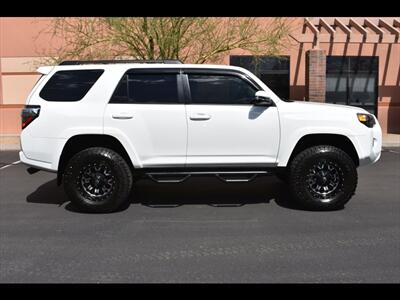 2022 Toyota 4Runner SR5 Premium   - Photo 1 - Mesa, AZ 85201