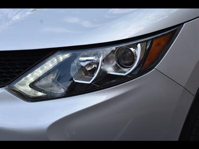 2019 Nissan Rogue Sport S   - Photo 43 - Mesa, AZ 85201