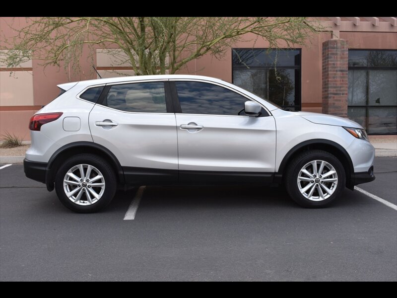 2019 Nissan Rogue Sport S - Photo 1 - Mesa, AZ 85201