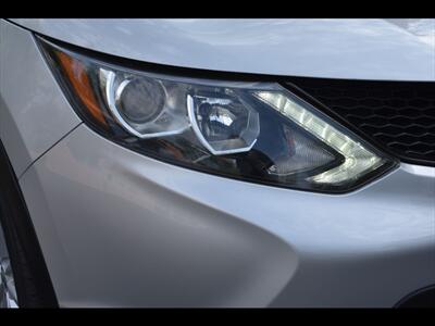 2019 Nissan Rogue Sport S   - Photo 40 - Mesa, AZ 85201