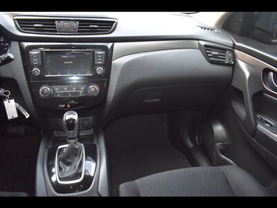 2019 Nissan Rogue Sport S   - Photo 28 - Mesa, AZ 85201