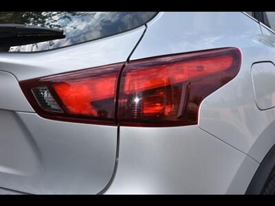 2019 Nissan Rogue Sport S   - Photo 47 - Mesa, AZ 85201