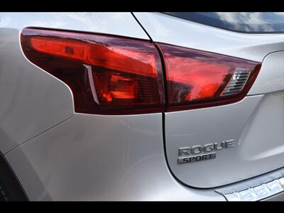 2019 Nissan Rogue Sport S   - Photo 45 - Mesa, AZ 85201