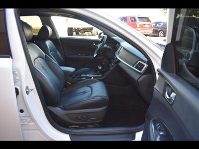 2020 Kia Optima EX Premium - Photo 33 - Mesa, AZ 85201