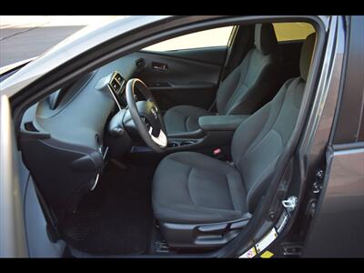 2017 Toyota Prius Two   - Photo 15 - Mesa, AZ 85201