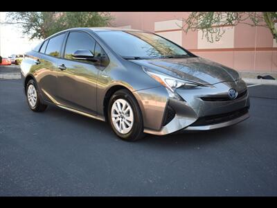 2017 Toyota Prius Two   - Photo 2 - Mesa, AZ 85201