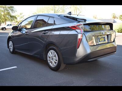 2017 Toyota Prius Two   - Photo 6 - Mesa, AZ 85201