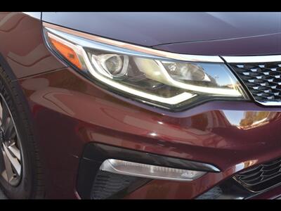 2019 Kia Optima LX   - Photo 43 - Mesa, AZ 85201