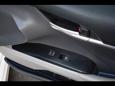 2020 Toyota Camry SE   - Photo 34 - Mesa, AZ 85201