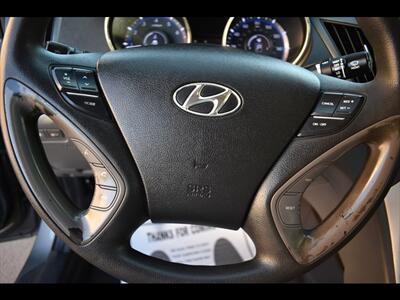 2013 Hyundai SONATA GLS   - Photo 12 - Mesa, AZ 85201