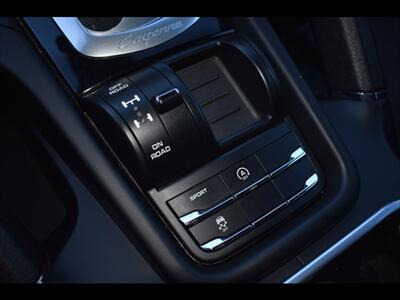 2016 Porsche Cayenne   - Photo 52 - Mesa, AZ 85201