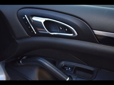 2016 Porsche Cayenne   - Photo 35 - Mesa, AZ 85201
