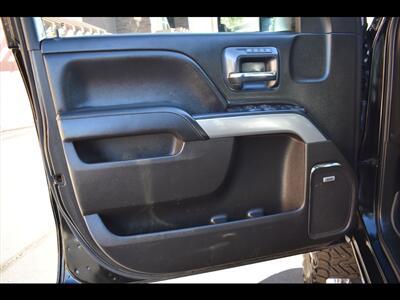 2018 GMC Sierra 3500HD Denali   - Photo 16 - Mesa, AZ 85201