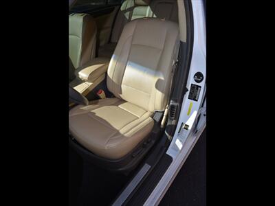 2014 Hyundai Genesis 3.8L   - Photo 16 - Mesa, AZ 85201