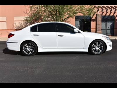 2014 Hyundai Genesis 3.8L Sedan