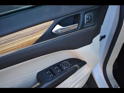 2015 Lincoln MKC   - Photo 19 - Mesa, AZ 85201