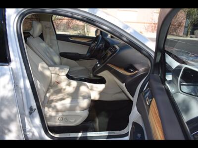 2015 Lincoln MKC   - Photo 33 - Mesa, AZ 85201