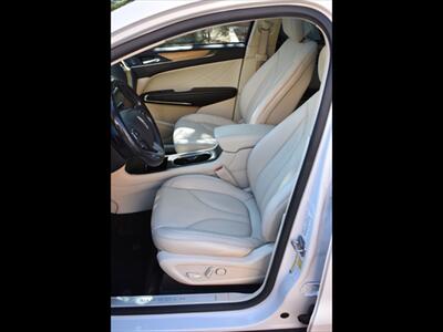 2015 Lincoln MKC   - Photo 16 - Mesa, AZ 85201