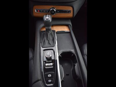 2021 Volvo XC90 T6 Momentum 7-Passenger - Photo 12 - Mesa, AZ 85201
