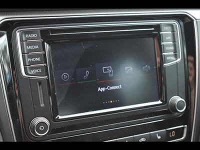 2018 Volkswagen Passat 2.0T S   - Photo 12 - Mesa, AZ 85201