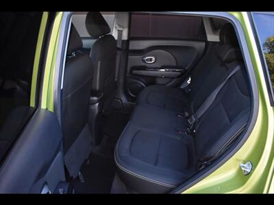 2016 Kia Soul +   - Photo 18 - Mesa, AZ 85201