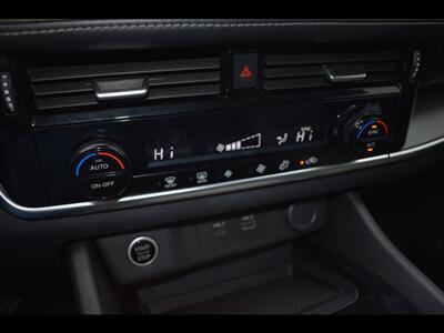 2021 Nissan Rogue SV   - Photo 12 - Mesa, AZ 85201