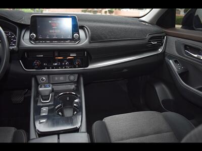 2021 Nissan Rogue SV   - Photo 31 - Mesa, AZ 85201