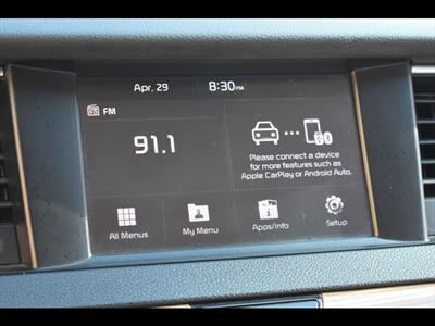 2017 Kia Cadenza Premium   - Photo 10 - Mesa, AZ 85201