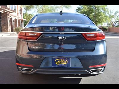 2017 Kia Cadenza Premium   - Photo 9 - Mesa, AZ 85201