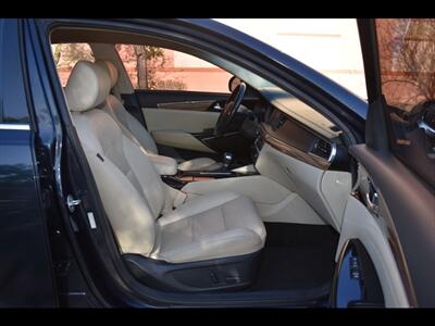 2017 Kia Cadenza Premium   - Photo 32 - Mesa, AZ 85201