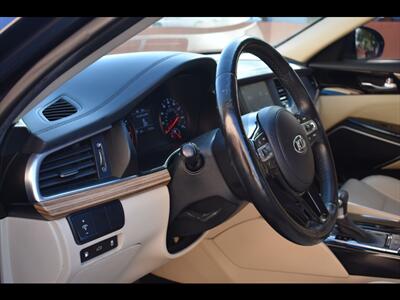 2017 Kia Cadenza Premium   - Photo 15 - Mesa, AZ 85201
