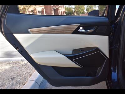 2017 Kia Cadenza Premium   - Photo 22 - Mesa, AZ 85201