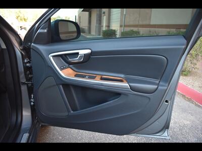 2017 Volvo S60 T5 Inscription Platinum   - Photo 33 - Mesa, AZ 85201