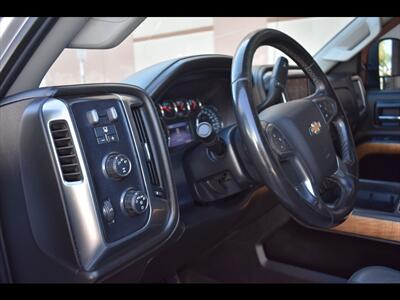 2015 Chevrolet Silverado 2500HD LTZ   - Photo 13 - Mesa, AZ 85201