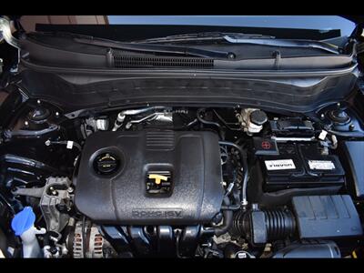 2022 Kia Seltos S   - Photo 38 - Mesa, AZ 85201