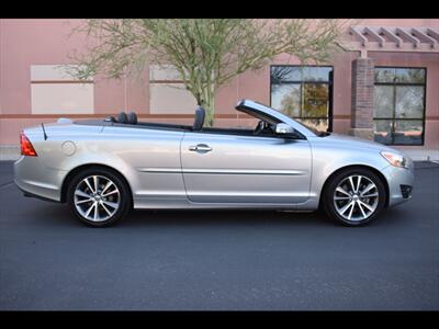 2011 Volvo C70 T5   - Photo 2 - Mesa, AZ 85201