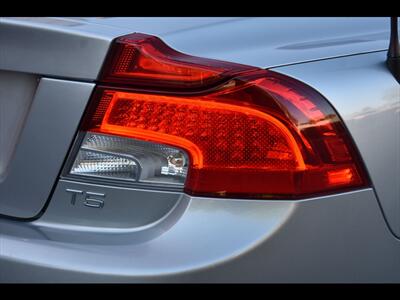 2011 Volvo C70 T5   - Photo 21 - Mesa, AZ 85201