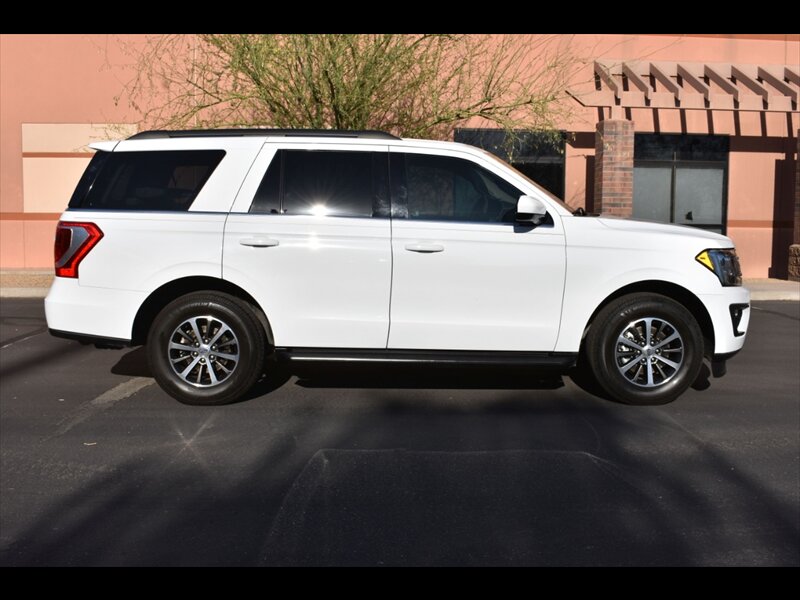 2019 Ford Expedition XLT   - Photo 1 - Mesa, AZ 85201