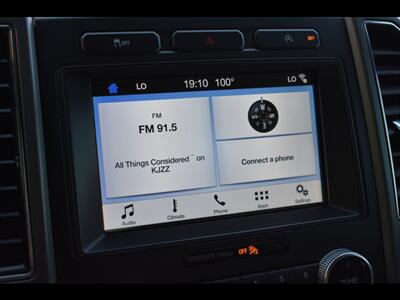2019 Ford Expedition XLT   - Photo 10 - Mesa, AZ 85201