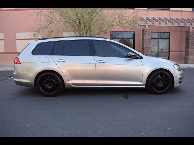 2016 Volkswagen Golf SportWagen TSI SE - Photo 1 - Mesa, AZ 85201