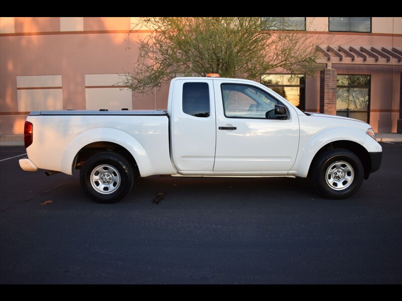 2018 Nissan Frontier S  