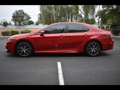 2021 Toyota Camry SE   - Photo 4 - Mesa, AZ 85201