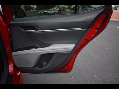 2021 Toyota Camry SE   - Photo 27 - Mesa, AZ 85201