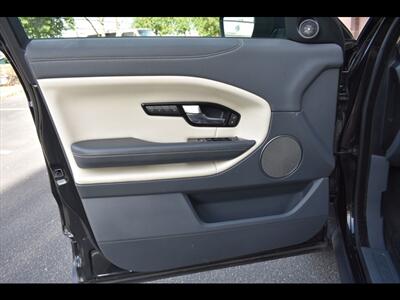 2019 Land Rover Range Rover Evoque SE   - Photo 17 - Mesa, AZ 85201